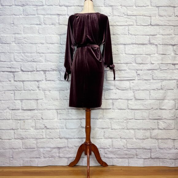 GAP Plum Velvet Knee-Length Dress - Picture 2 of 6